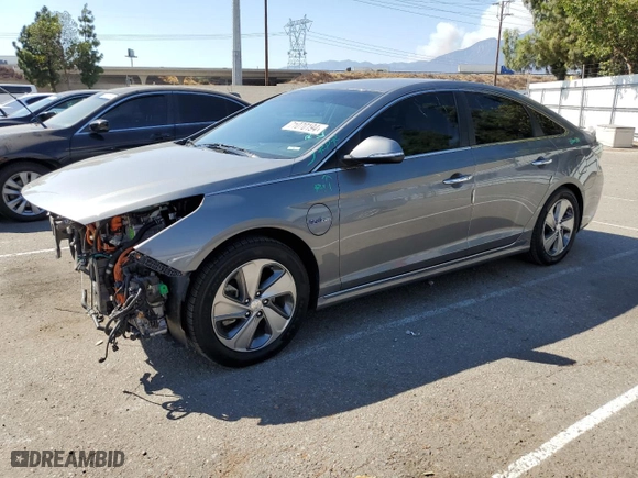 2017 Hyundai Sonata Plug-In Hybrid with VIN KMHE14L23HA075896, listed as a Copart auction lot 71070194 with 68,565 mi miles and Salvage Title. Bid and sale history available at carsss.com. Image 1.