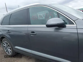2018 Audi Q7 Premium Plus z VIN WA1LAAF76JD039992, wystawiony jako IAAI lot #41880935 z przebiegiem 74 095 mil mil oraz . Historia ofert i sprzedaży dostępna na DreamBid. Obrazek 13.
