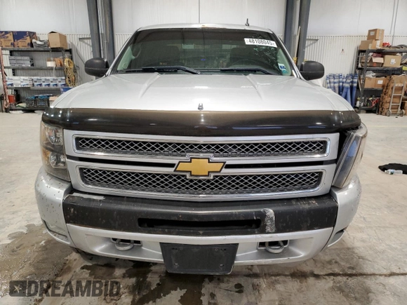 2012 Chevrolet Silverado 1500 LT with VIN 3GCPKSE72CG200369, listed as a Copart auction lot 48108045 with 245,934 mi miles and Salvage Title. Bid and sale history available at DreamBid. Image 5.