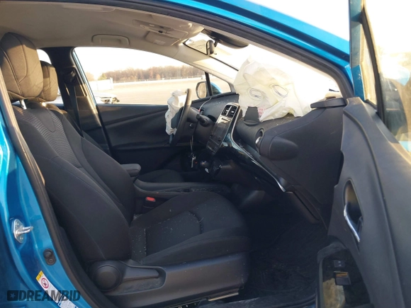 2019 Toyota Prius LE with VIN JTDL9RFU2K3013061, listed as a IAAI auction lot 41797721 with 122,721 mi miles. Bid and sale history available at carsss.com. Image 5.