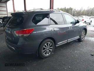 2013 Nissan Pathfinder SV with VIN 5N1AR2MM8DC670849, listed as a IAAI auction lot 41092668 with 193,319 mi miles. Bid and sale history available at carsss.com. Image 4.