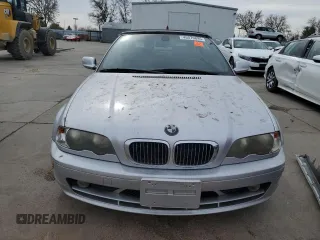 2003 BMW 3 Series 325Ci with VIN WBABS33433PG90518, listed as a Copart auction lot 45570895 with 142,398 mi miles and Salvage Title. Bid and sale history available at carsss.com. Image 5.