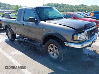 2004 Ford Ranger XL Fleet with VIN 1FTZR45E84PB40111, listed as a IAAI auction lot 42186670 with 326,235 mi miles and . Bid and sale history available at DreamBid. Image 1.