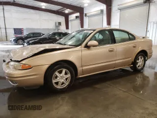 2002 Oldsmobile Alero GL1 z VIN 1G3NL52F52C133589, wystawiony jako Copart lot #77093824 z przebiegiem 150 353 mil mil oraz Szkody całkowita. Historia ofert i sprzedaży dostępna na DreamBid. Obrazek 1.