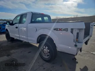 2015 Ford F-150 XLT with VIN 1FTFX1EFXFKD70393, listed as a Copart auction lot 51320365 with 173,741 mi miles and Salvage title. Bid and sale history available at DreamBid. Image 2.