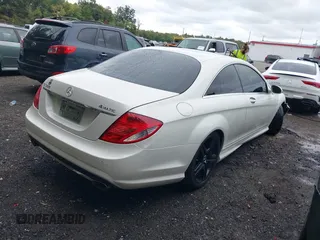 2009 Mercedes-Benz CL-Class 5.5L V8 with VIN WDDEJ86X99A022727, listed as a IAAI auction lot 40302865 with 90,217 mi miles. Bid and sale history available at carsss.com. Image 4.