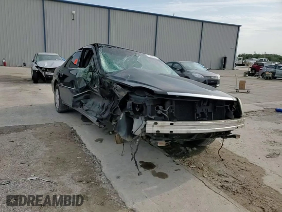2010 Cadillac DTS 1SA z VIN 1G6KA5EY1AU116600, wystawiony jako Copart lot #71453974 z przebiegiem 111 626 mil mil oraz Szkoda całkowita • Salvage title. Historia ofert i sprzedaży dostępna na DreamBid. Obrazek 11.