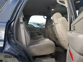 2004 Chevrolet Tahoe Special Service with VIN 1GNEK13V24J107040, listed as a Copart auction lot 47653035 with 138,397 mi miles and Salvage Title. Bid and sale history available at carsss.com. Image 11.