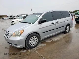 2010 Honda Odyssey LX z VIN 5FNRL3H25AB046710, wystawiony jako Copart lot #55836215 z przebiegiem 213 539 mil mil oraz Czysty tytuł • Clean title. Historia ofert i sprzedaży dostępna na DreamBid. Obrazek 1.