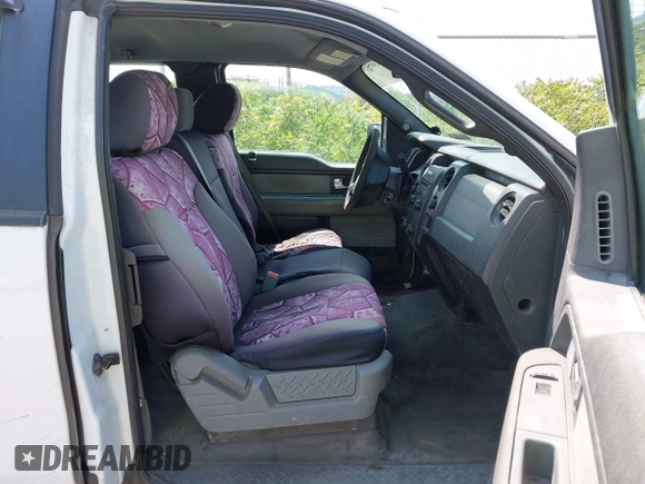 2014 Ford F-150 XL z VIN 1FTFX1EF6EKF63316, wystawiony jako IAAI lot #42405758 z przebiegiem 107 127 mil mil oraz . Historia ofert i sprzedaży dostępna na DreamBid. Obrazek 5.