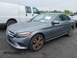2019 Mercedes-Benz C 300 z VIN 55SWF8EB5KU300556, wystawiony jako IAAI lot #42367723 z przebiegiem 68 335 mil mil oraz . Historia ofert i sprzedaży dostępna na DreamBid. Obrazek 17.