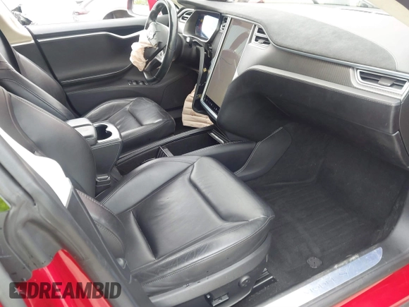 2015 Tesla Model S 85D with VIN 5YJSA1H42FF086599, listed as a IAAI auction lot 41832223 with 67,671 mi miles. Bid and sale history available at carsss.com. Image 5.