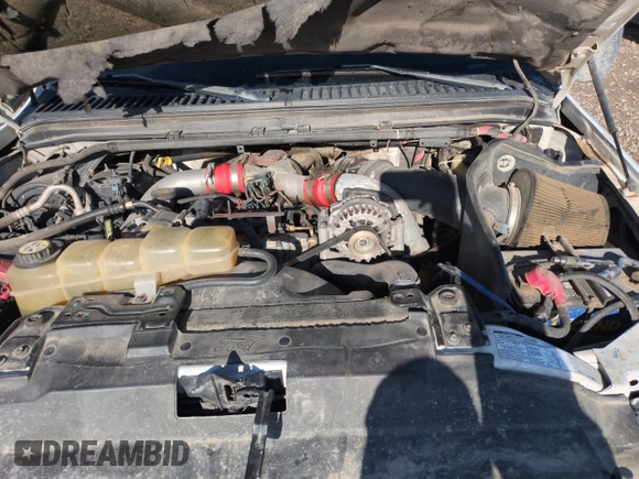 2002 Ford F-250 XL с VIN 1FTNX21F12EA84786, выставлен на аукционе Copart как лот 54698515 с пробегом 290 820 миль миль и Списание • Salvage title. История ставок и продаж доступна на DreamBid. Изображение 11.