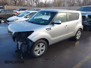 2016 Kia Soul with VIN KNDJN2A20G7853825, listed as a IAAI auction lot 41604997 with 133,624 mi miles. Bid and sale history available at carsss.com. Image 2.
