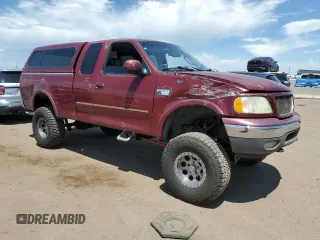 2003 Ford F-150 XL с VIN 1FTRX18L93NB17123, выставлен на аукционе Copart как лот 63311385 с пробегом 216 401 миль миль и Списание • Salvage title. История ставок и продаж доступна на DreamBid. Изображение 4.