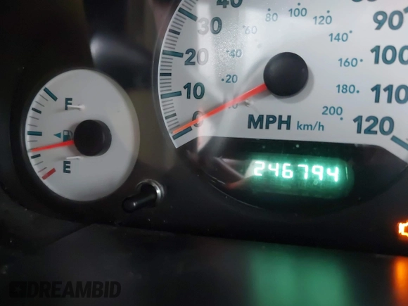 2006 Dodge Grand Caravan SE with VIN 1D4GP24R16B666105, listed as a IAAI auction lot 41977882 with 246,794 mi miles and . Bid and sale history available at DreamBid. Image 15.