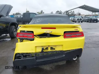 2015 Chevrolet Camaro LT with VIN 2G1FF3D3XF9207176, listed as a IAAI auction lot 41583330 with 96,753 mi miles. Bid and sale history available at carsss.com. Image 16.