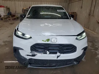 2024 Honda HR-V Sport z VIN 3CZRZ2H5XRM700881, wystawiony jako Copart lot #56660025 z przebiegiem 11 803 mil mil oraz Szkoda całkowita • Salvage title. Historia ofert i sprzedaży dostępna na DreamBid. Obrazek 5.