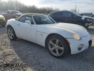 2008 Pontiac Solstice with VIN 1G2MC35B18Y124560, listed as a Copart auction lot 49916045 with 176,918 mi miles and Salvage Title. Bid and sale history available at carsss.com. Image 4.