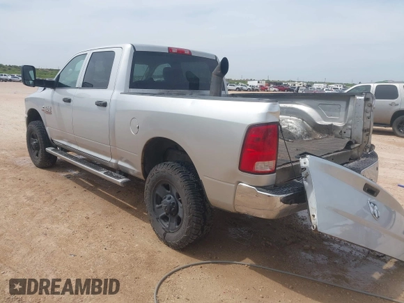 2015 Ram 2500 Tradesman с VIN 3C6UR5CL6FG513999, выставлен на аукционе IAAI как лот 42259171 с пробегом 265 657 миль миль и . История ставок и продаж доступна на DreamBid. Изображение 3.
