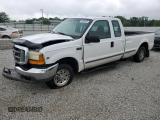 1999 Ford F-250 XL with VIN 1FTNX20S1XEB68189, listed as a Copart auction lot 60920605 with 209,822 mi miles and Salvage title. Bid and sale history available at DreamBid. Image 1.