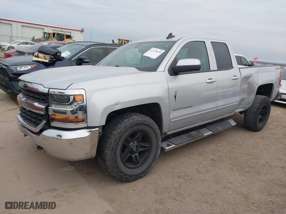 2018 Chevrolet Silverado 1500 LT with VIN 1GCVKREH8JZ267659, listed as a IAAI auction lot 41279618 with 143,310 mi miles. Bid and sale history available at carsss.com. Image 18.