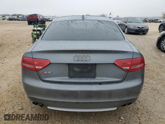 2012 Audi S5 Premium Plus z VIN WAUCVAFRXCA005177, wystawiony jako Copart lot #42574225 z przebiegiem 138 876 mil mil oraz Szkoda całkowita • Salvage title. Historia ofert i sprzedaży dostępna na DreamBid. Obrazek 6.