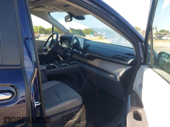 2023 Toyota Sienna XLE с VIN 5TDJSKFC6PS099555, выставлен на аукционе IAAI как лот 41743763 с пробегом 23 516 миль миль и . История ставок и продаж доступна на DreamBid. Изображение 5.