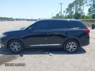 2018 Mitsubishi Outlander ES z VIN JA4AD2A33JZ069124, wystawiony jako IAAI lot #42299519 z przebiegiem 200 805 mil mil oraz . Historia ofert i sprzedaży dostępna na DreamBid. Obrazek 14.