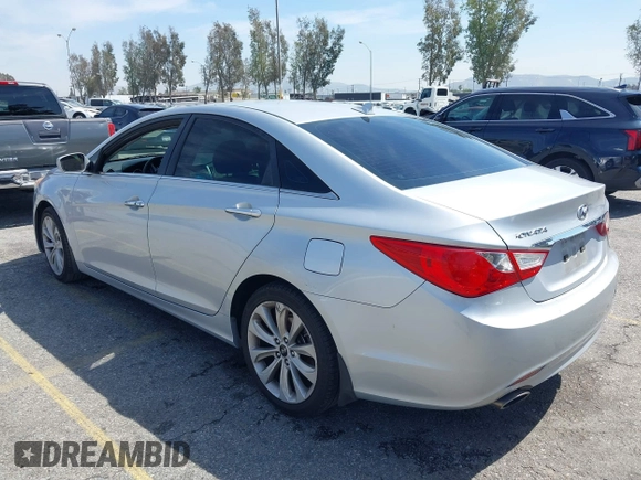 2013 Hyundai Sonata Limited with VIN 5NPEC4AC8DH668294, listed as a IAAI auction lot 41884592 with 137,709 mi miles and . Bid and sale history available at DreamBid. Image 3.