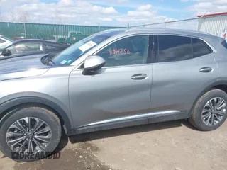 2024 Buick Envision Preferred with VIN LRBFZME44RD072472, listed as a IAAI auction lot 41991256 with 10,678 mi miles and . Bid and sale history available at carsss.com. Image 15.