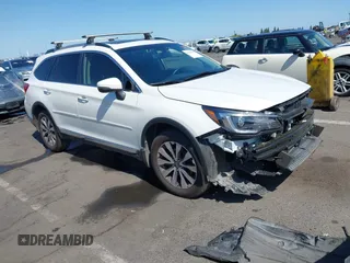 2018 Subaru Outback Touring z VIN 4S4BSETC7J3262485, wystawiony jako IAAI lot #42328415 z przebiegiem 193 119 mil mil oraz . Historia ofert i sprzedaży dostępna na DreamBid. Obrazek 1.