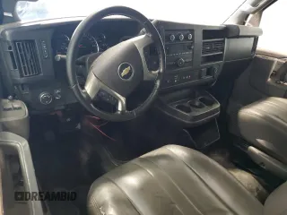 2019 Chevrolet Express Cargo z VIN 1GCWGBFG2K1277946, wystawiony jako Copart lot #60071425 z przebiegiem 188 599 mil mil oraz Szkoda całkowita • Salvage title. Historia ofert i sprzedaży dostępna na DreamBid. Obrazek 8.