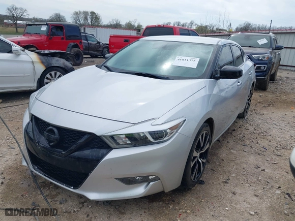 2018 Nissan Maxima Platinum with VIN 1N4AA6AP3JC407381, listed as a IAAI auction lot 41811375 with 88,439 mi miles. Bid and sale history available at carsss.com. Image 18.