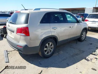 2012 Kia Sorento LX with VIN 5XYKT3A61CG211128, listed as a IAAI auction lot 41686721 with 146,545 mi miles. Bid and sale history available at carsss.com. Image 4.