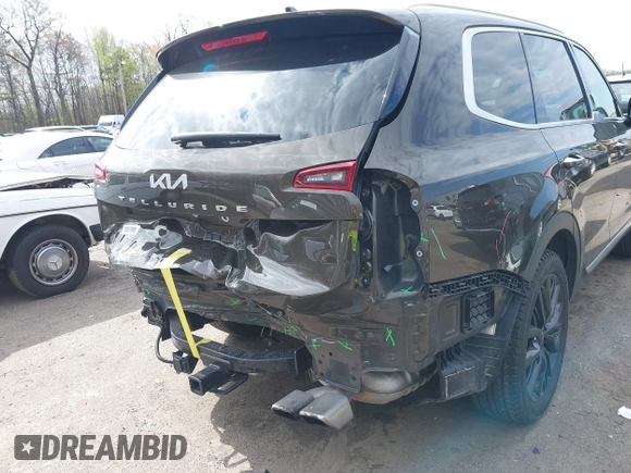 2022 Kia Telluride SX with VIN 5XYP54HC4NG271392, listed as a IAAI auction lot 42019407 with 50,971 mi miles and . Bid and sale history available at DreamBid. Image 6.