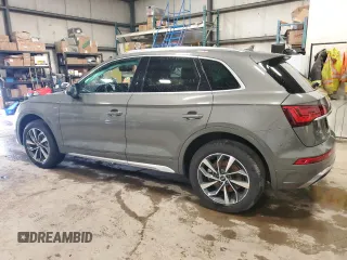2023 Audi Q5 S line Premium Plus с VIN WA1EAAFY8P2135855, выставлен на аукционе Copart как лот 54130475 с пробегом 24 241 миль миль и Списание • Salvage title. История ставок и продаж доступна на DreamBid. Изображение 2.