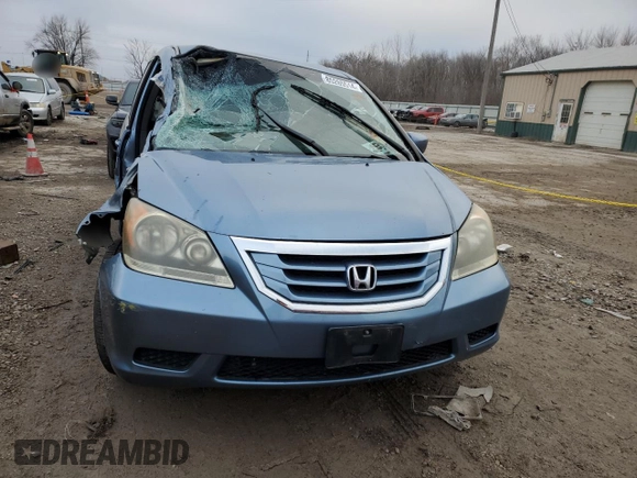 2010 Honda Odyssey EX-L z VIN 5FNRL3H7XAB059318, wystawiony jako Copart lot #85285514 z przebiegiem Nie podano mil oraz Szkoda całkowita • Salvage title. Historia ofert i sprzedaży dostępna na DreamBid. Obrazek 5.