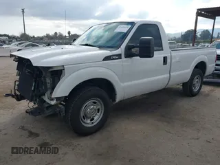 2015 Ford Super Duty F-250 SRW XL with VIN 1FTBF2A68FEC88285, listed as a IAAI auction lot 41449628 with 109,242 mi miles. Bid and sale history available at carsss.com. Image 2.