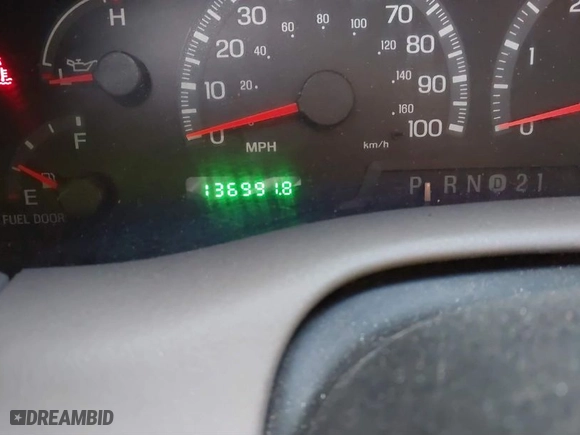 2000 Ford F-150 XL with VIN 1FTRX18L6YNA92785, listed as a IAAI auction lot 41618404 with 136,991 mi miles. Bid and sale history available at carsss.com. Image 15.