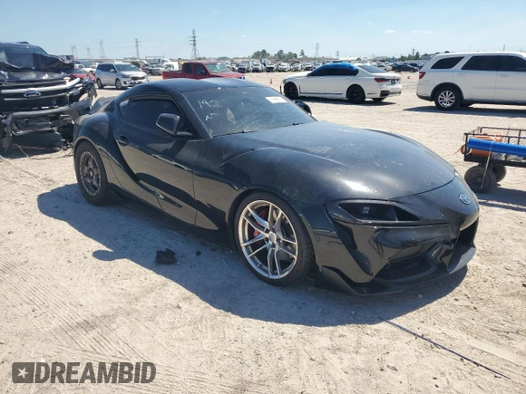 2021 Toyota GR Supra 3.0 with VIN WZ1DB0C08MW045716, listed as a Copart auction lot 73589624 with 12,532 mi miles and Clean Title. Bid and sale history available at carsss.com. Image 4.
