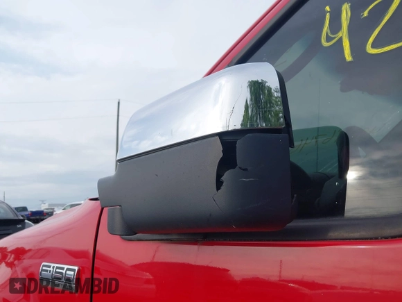 2008 Ford F-150 STX z VIN 1FTRX12W08FA98921, wystawiony jako IAAI lot #42796746 z przebiegiem Nie podano mil oraz . Historia ofert i sprzedaży dostępna na DreamBid. Obrazek 12.