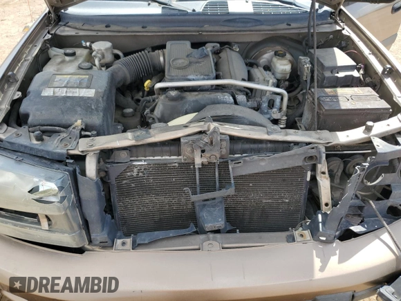 2003 Chevrolet TrailBlazer LS with VIN 1GNDT13SX32240071, listed as a Copart auction lot 52733205 with 193,683 mi miles and Salvage Title. Bid and sale history available at DreamBid. Image 12.
