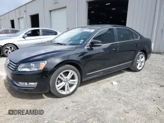 2014 Volkswagen Passat SE z VIN 1VWBN7A35EC094262, wystawiony jako Copart lot #60287965 z przebiegiem 71 081 mil mil oraz Szkoda całkowita • Salvage title. Historia ofert i sprzedaży dostępna na DreamBid. Obrazek 1.