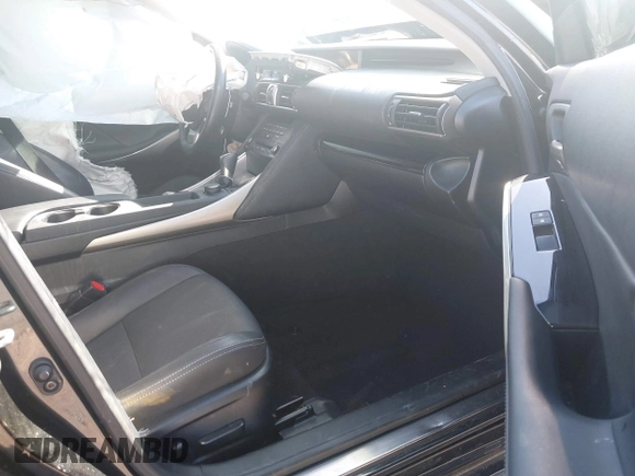 2019 Lexus IS with VIN JTHBA1D23K5099666, listed as a IAAI auction lot 40810912 with 33,730 mi miles. Bid and sale history available at carsss.com. Image 5.