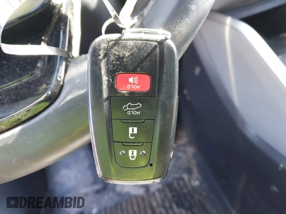 2020 Toyota Highlander LE with VIN 5TDBZRBH5LS511758, listed as a IAAI auction lot 41432586 with 76,214 mi miles and . Bid and sale history available at DreamBid. Image 11.