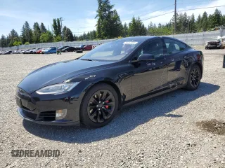 2015 Tesla Model S 85D z VIN 5YJSA1H41FF090983, wystawiony jako Copart lot #58255335 z przebiegiem 74 925 mil mil oraz Szkoda całkowita • Salvage title. Historia ofert i sprzedaży dostępna na DreamBid. Obrazek 1.