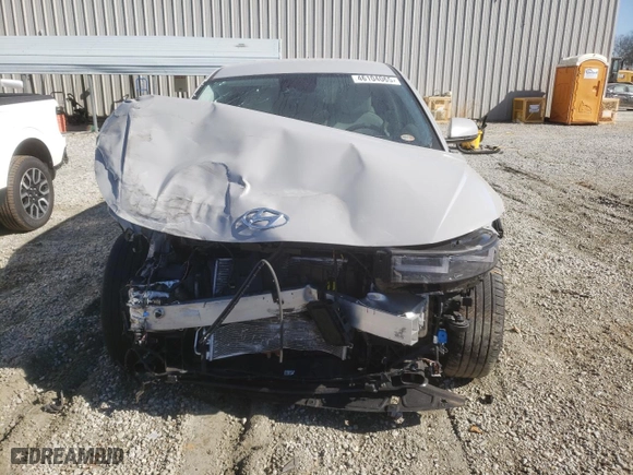 2023 Hyundai IONIQ 5 SEL with VIN KM8KN4AE4PU178777, listed as a Copart auction lot 46104065 with 18,823 mi miles and Salvage Title. Bid and sale history available at carsss.com. Image 5.