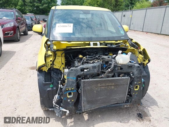 2014 FIAT 500L Trekking z VIN ZFBCFADH0EZ020742, wystawiony jako IAAI lot #42480674 z przebiegiem 141 563 mil mil oraz . Historia ofert i sprzedaży dostępna na DreamBid. Obrazek 6.