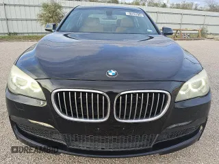 2013 BMW 7 Series 740Li with VIN WBAYE4C57DDW22531, listed as a Copart auction lot 81522614 with 174,441 mi miles and Clean title. Bid and sale history available at DreamBid. Image 5.